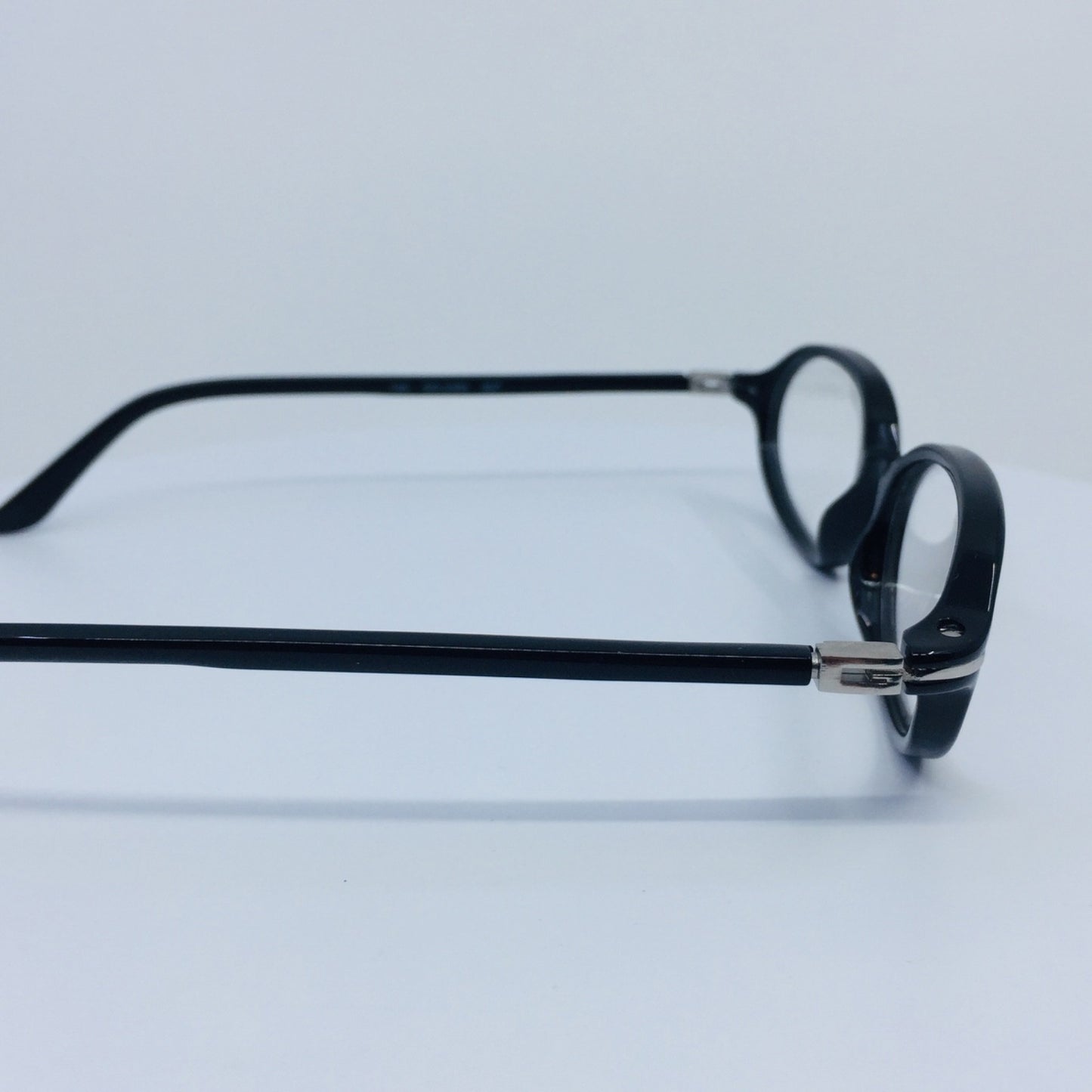 Vintage Gucci GG 2460 Black Sunglasses - Super Vision Optical