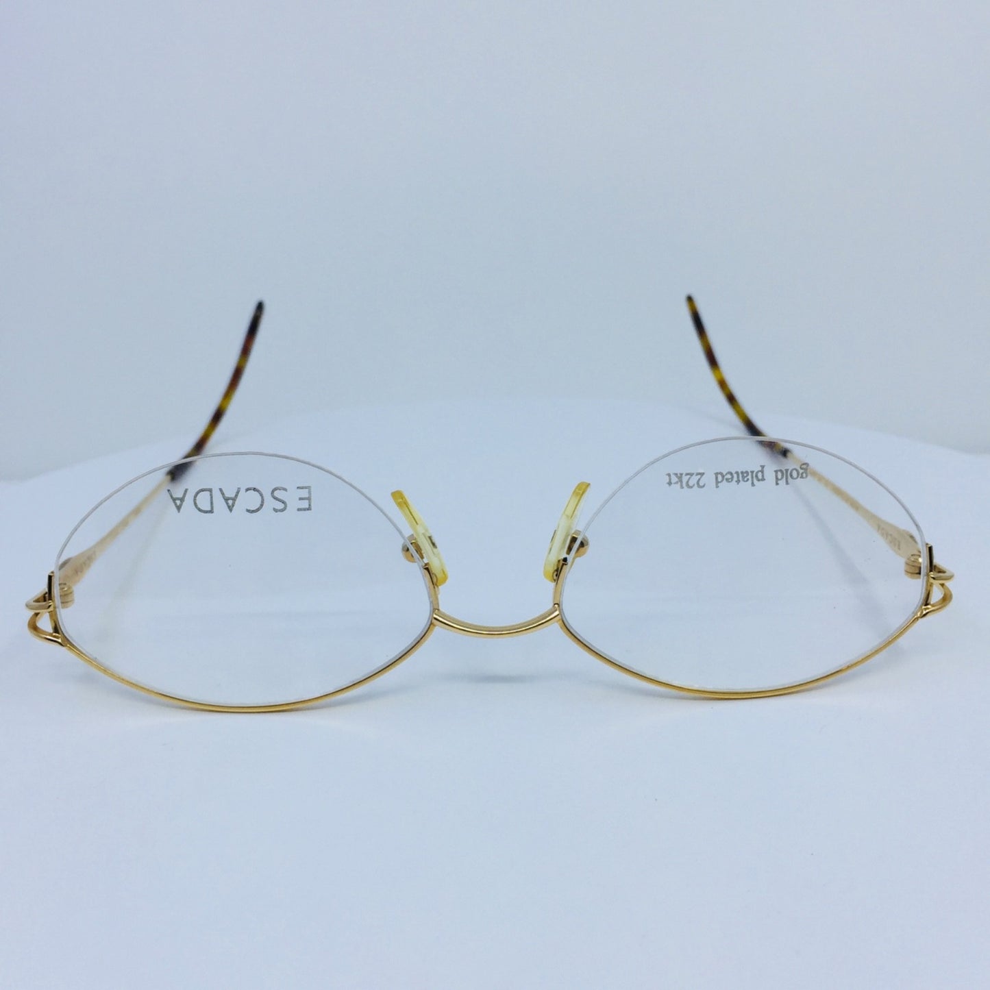 Vintage ESCADA E 0164 Gold Eyeglasses - Super Vision Optical