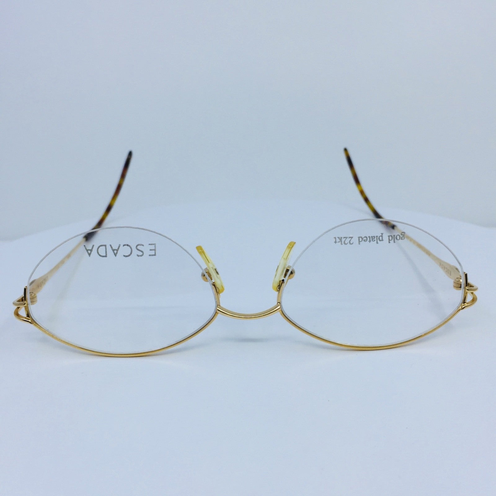 Vintage ESCADA E 0164 Gold Eyeglasses - Super Vision Optical