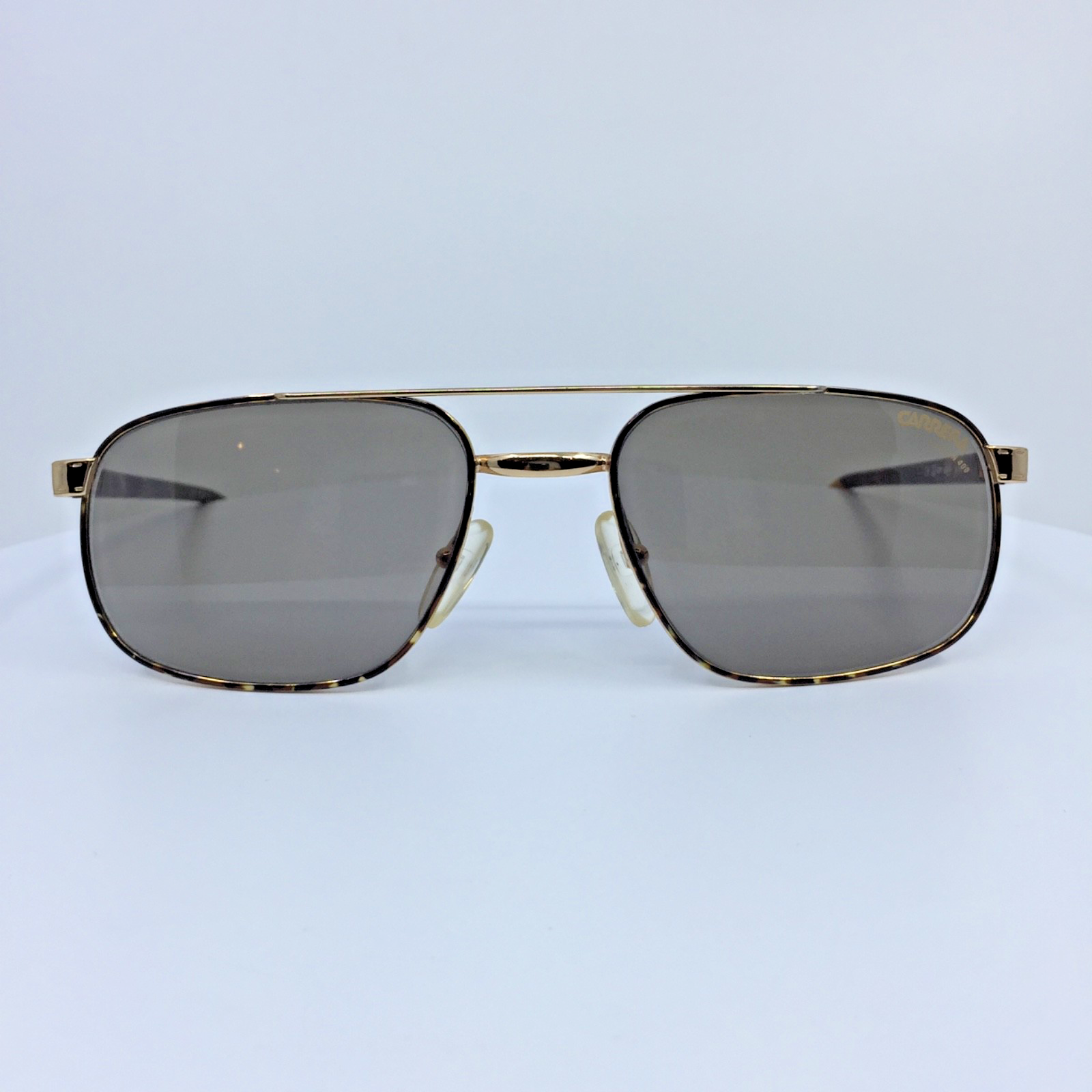 Vintage Carrera 5568 Gold Sunglasses - Super Vision Optical