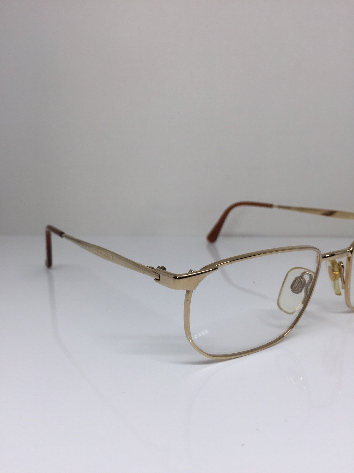Vintage Giorgio Armani GA 262 Gold Eyeglasses - Super Vision Optical