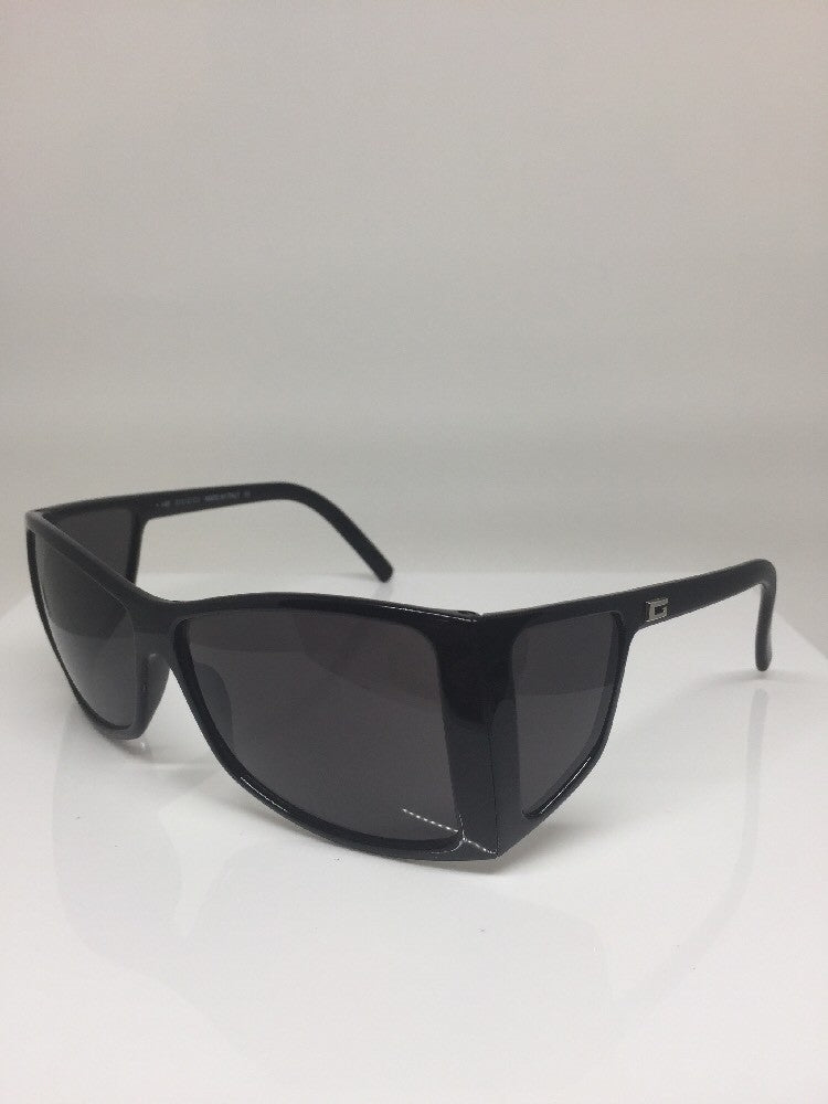 Vintage Gucci GG 2466/S Black Sunglasses - Super Vision Optical