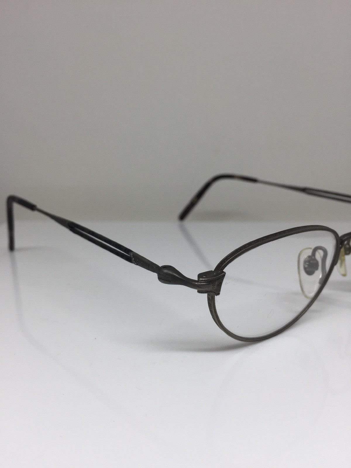 Vintage Matsuda 2877 Gold Eyeglasses - Super Vision Optical