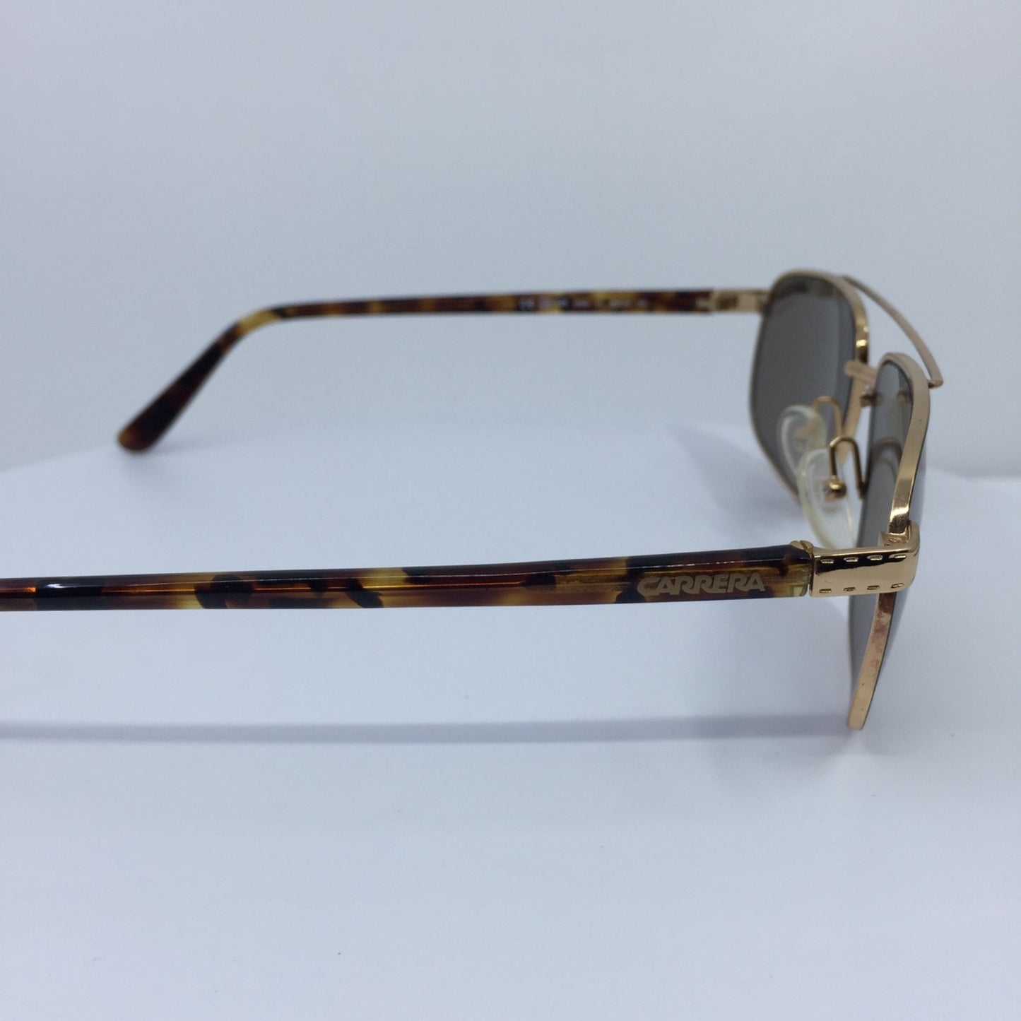 Vintage Carrera 5568 Gold Sunglasses - Super Vision Optical