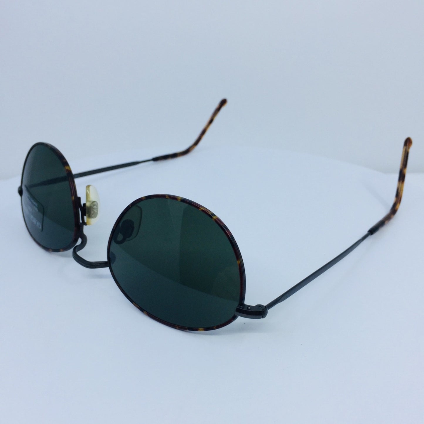 Vintage Giorgio Armani GA 673 Tortoise Sunglasses - Super Vision Optical