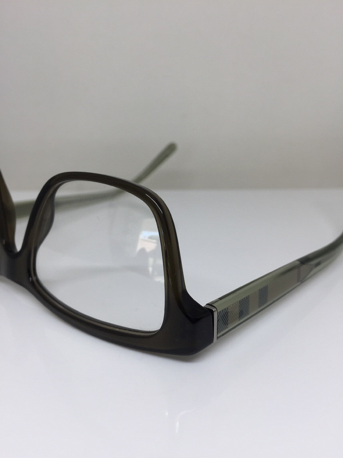 Vintage Burberry B 2214 Green Eyeglasses - Super Vision Optical