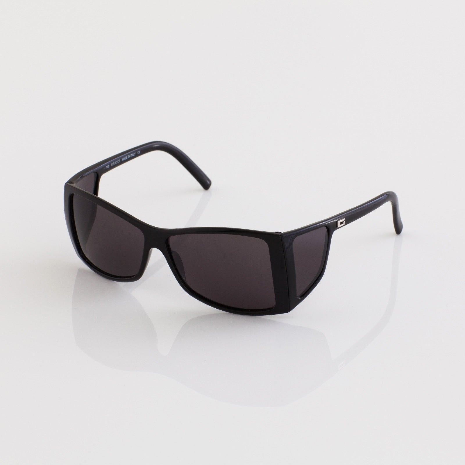 Vintage Gucci GG 2466/S Black Sunglasses - Super Vision Optical