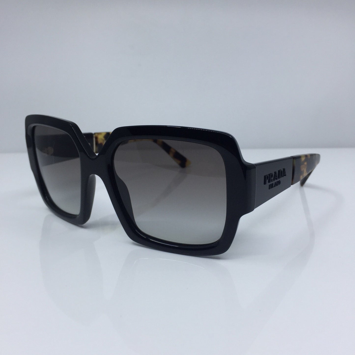 Vintage Prada SPR 21X Black Sunglasses - Super Vision Optical
