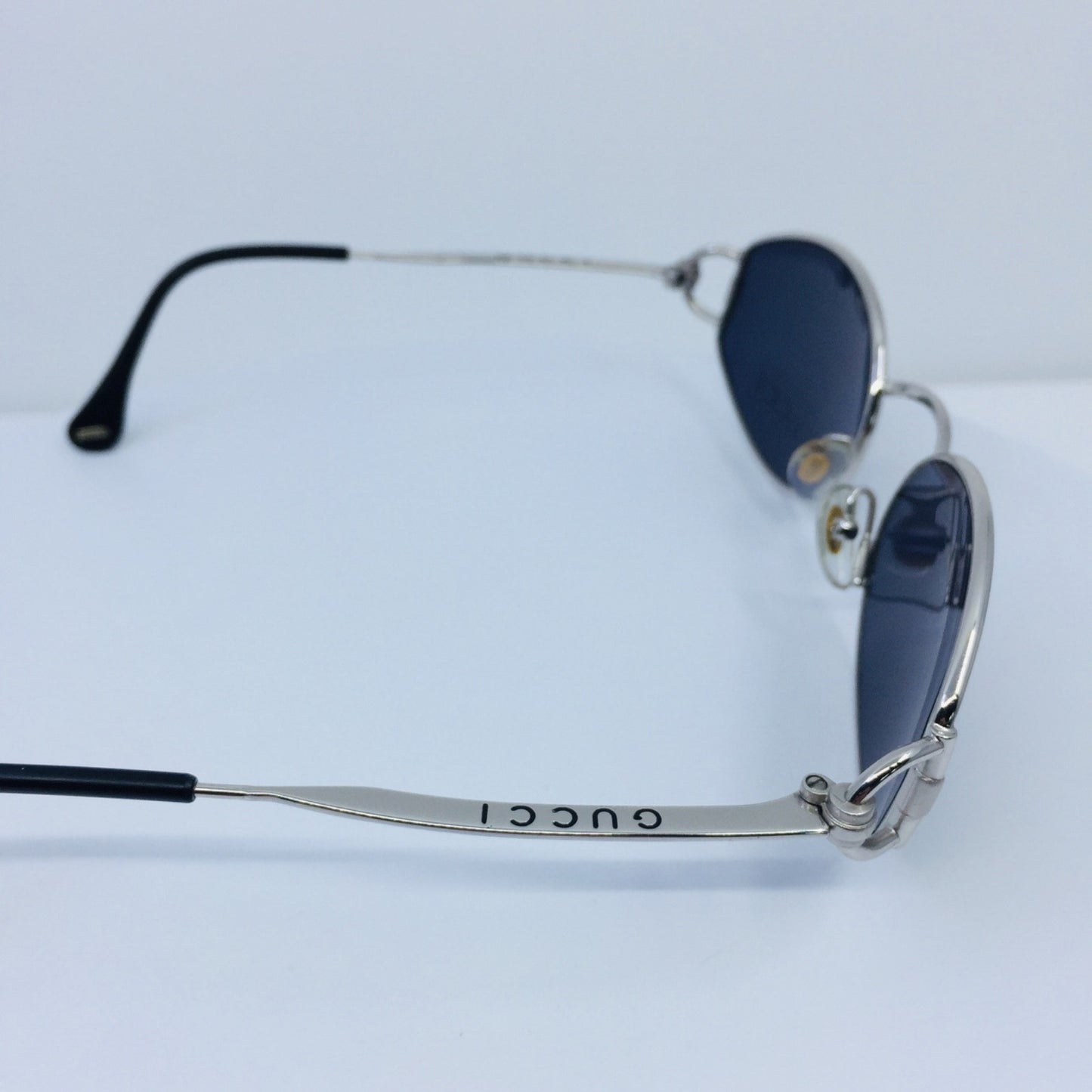 Vintage Gucci GG 2602/S Silver Sunglasses - Super Vision Optical