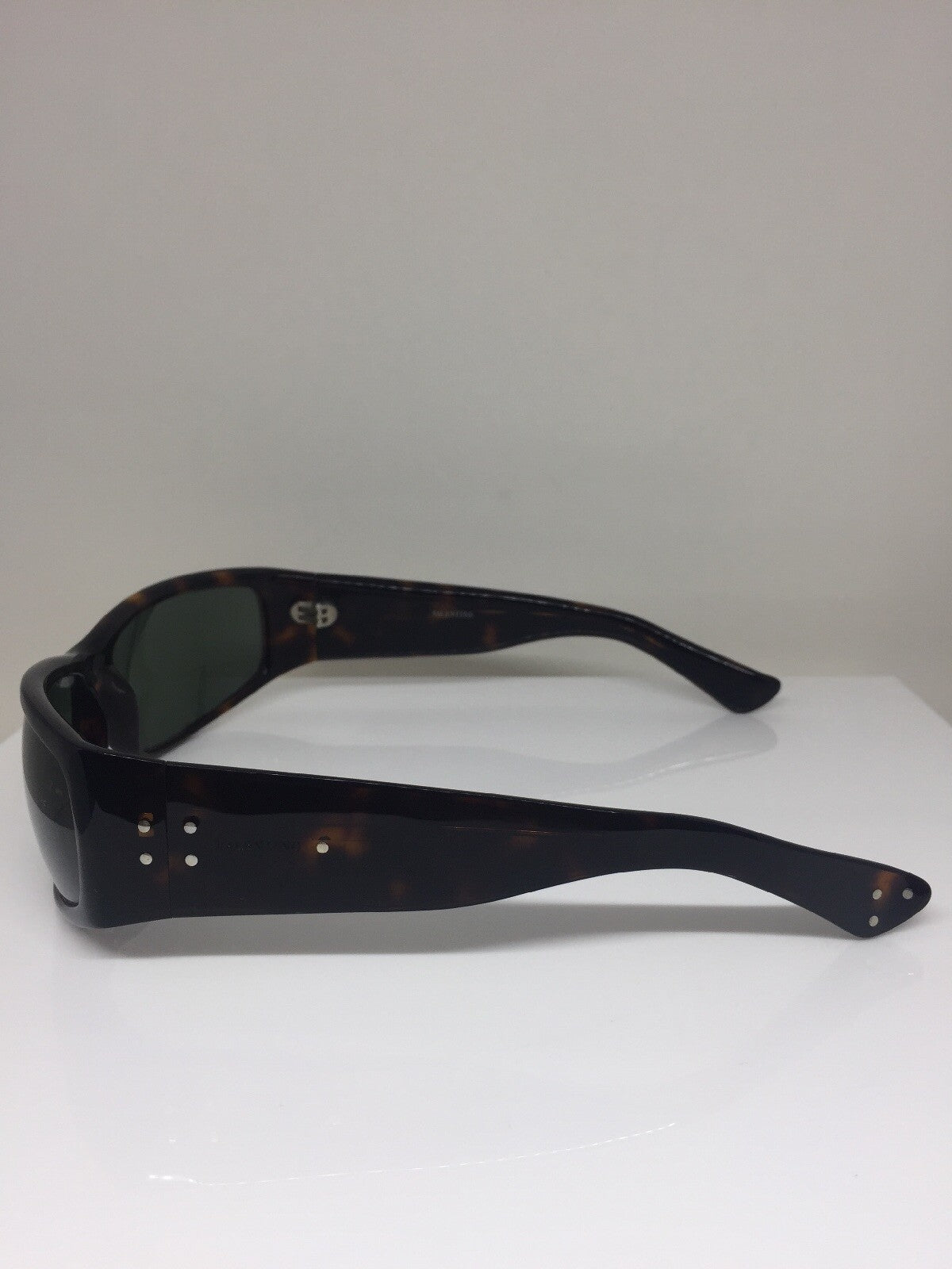 Vintage Valentino Valentino V 1160/S Tortoise Sunglasses - Super Vision Optical