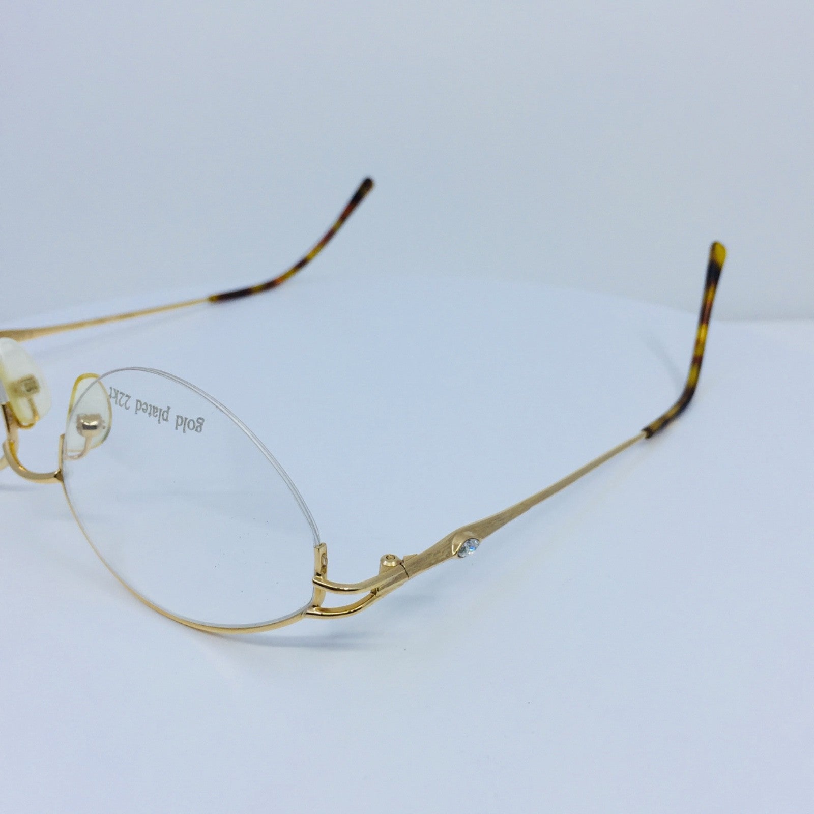 Vintage ESCADA E 0164 Gold Eyeglasses - Super Vision Optical