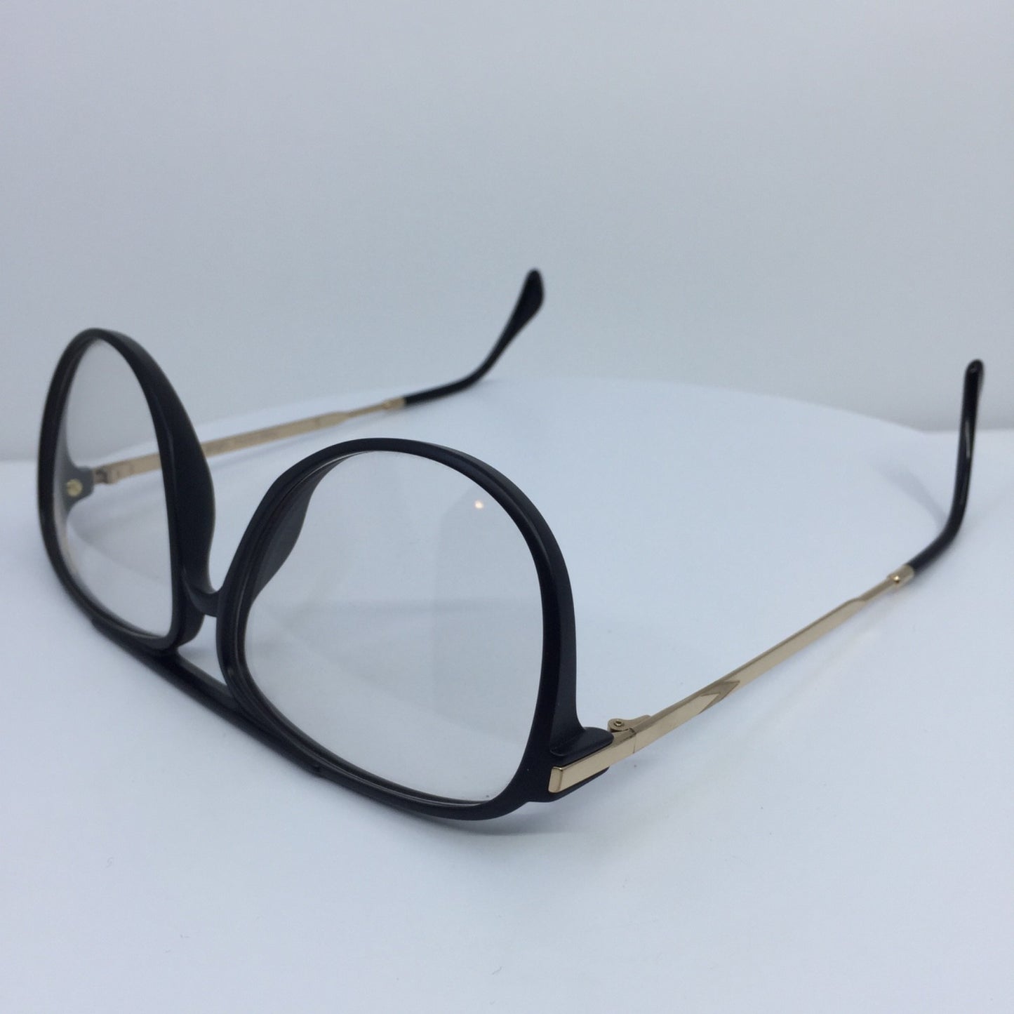 Vintage Silhouette 2723 /20 Gold Sunglasses - Super Vision Optical