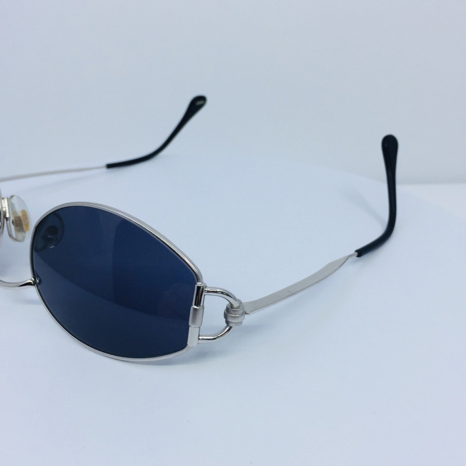 Vintage Gucci GG 2602/S Silver Sunglasses - Super Vision Optical