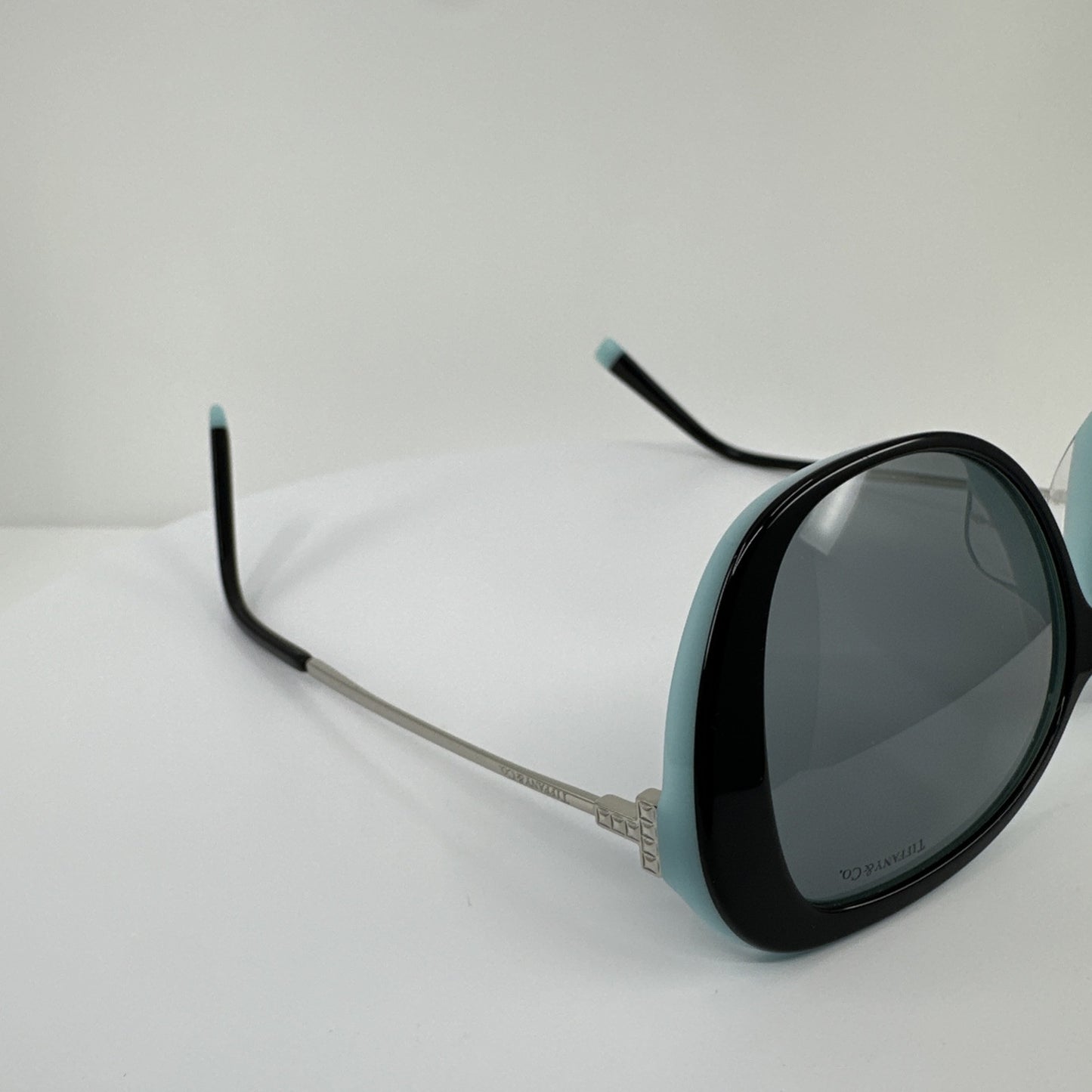 Vintage Tiffany & Co. TF 4156-F Silver Sunglasses - Super Vision Optical