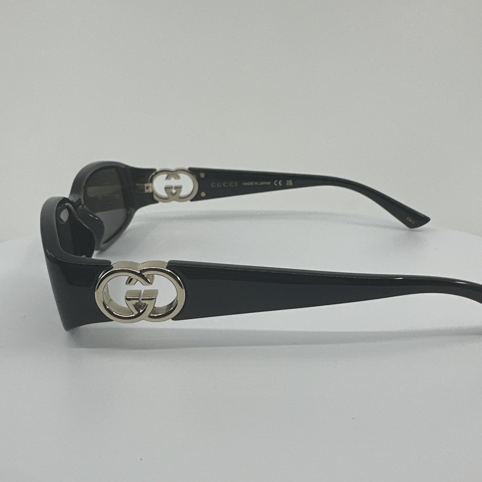 Vintage Gucci GG1661S Black Sunglasses - Super Vision Optical