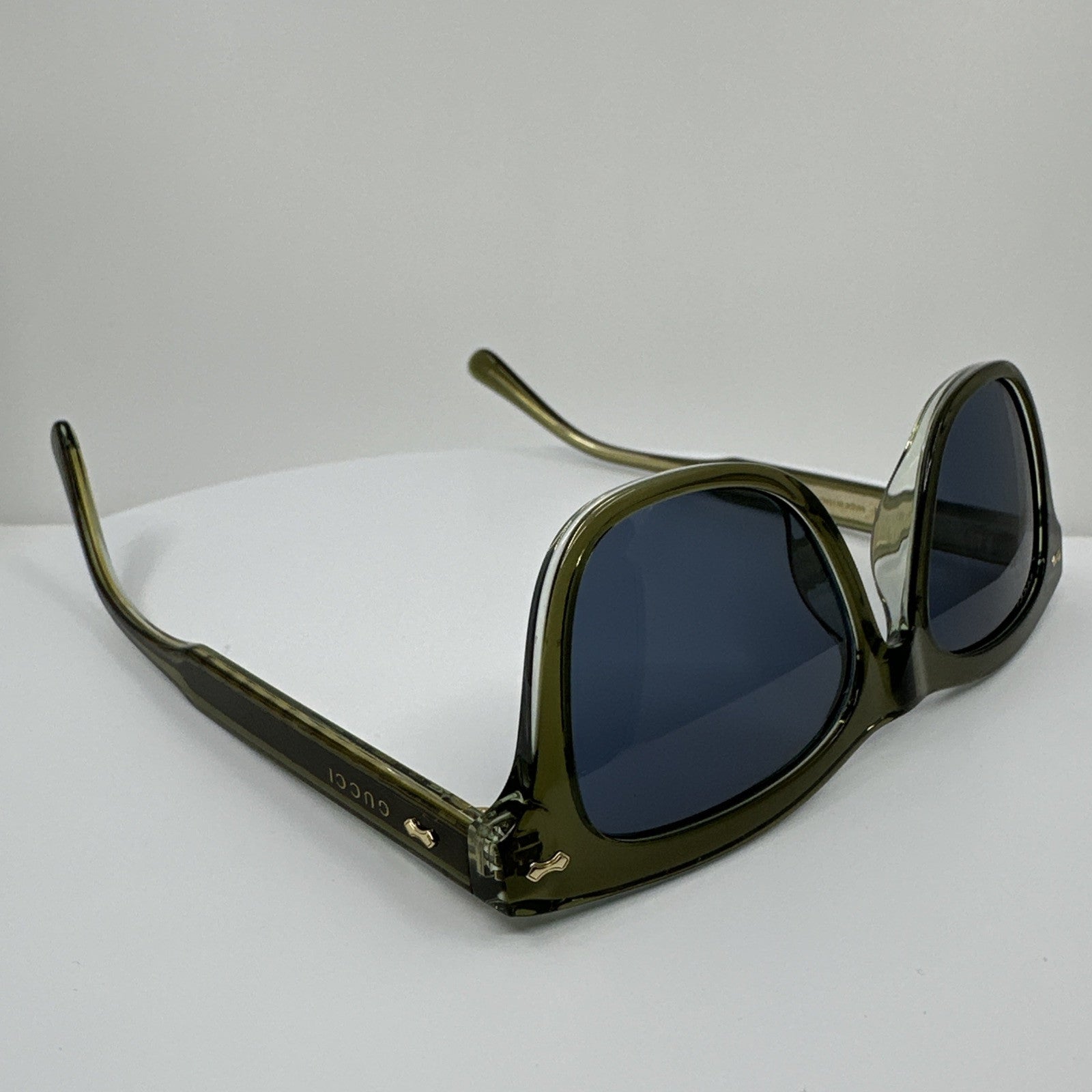 Vintage Gucci GG0910S Green Sunglasses - Super Vision Optical