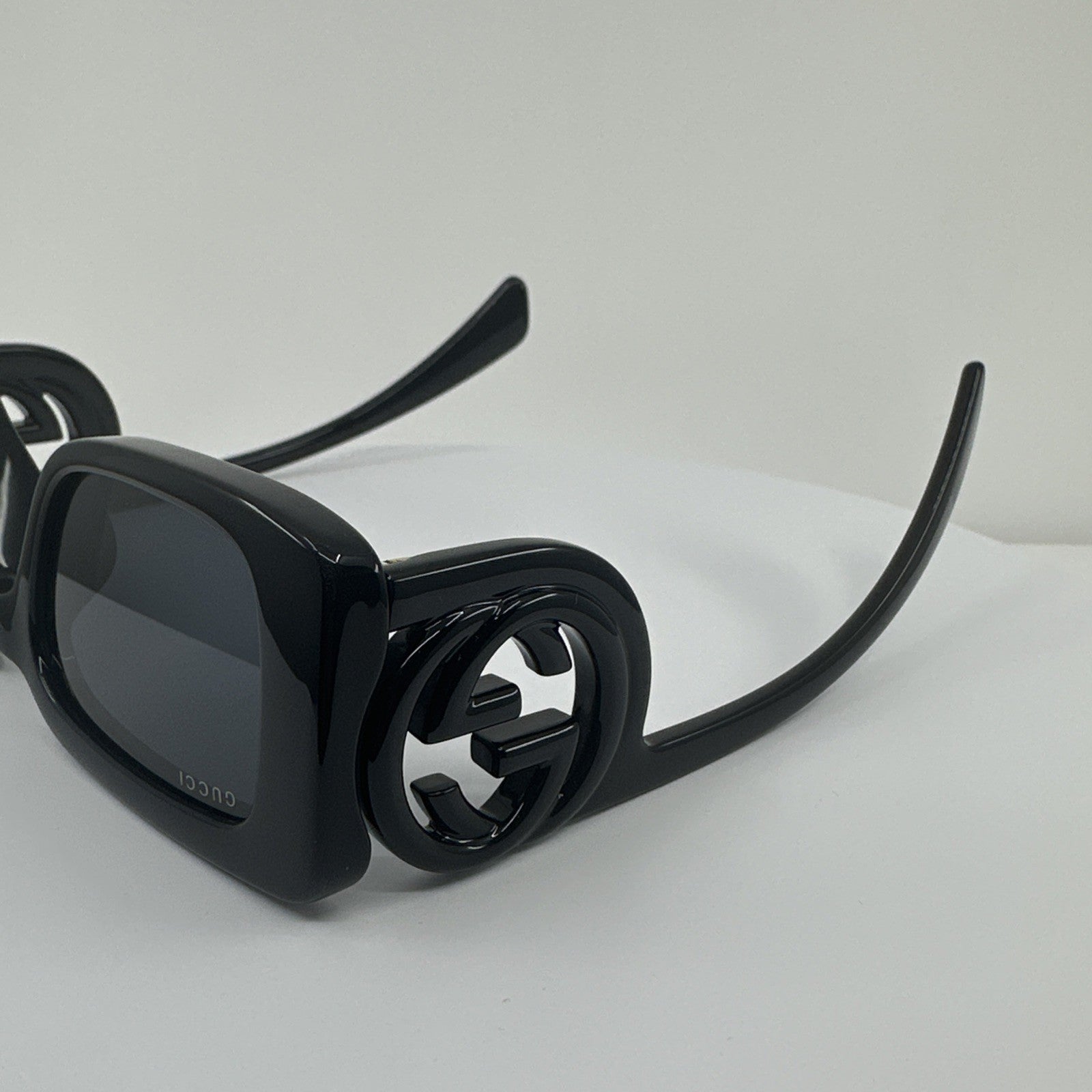 Vintage Gucci GG1325S Black Sunglasses - Super Vision Optical
