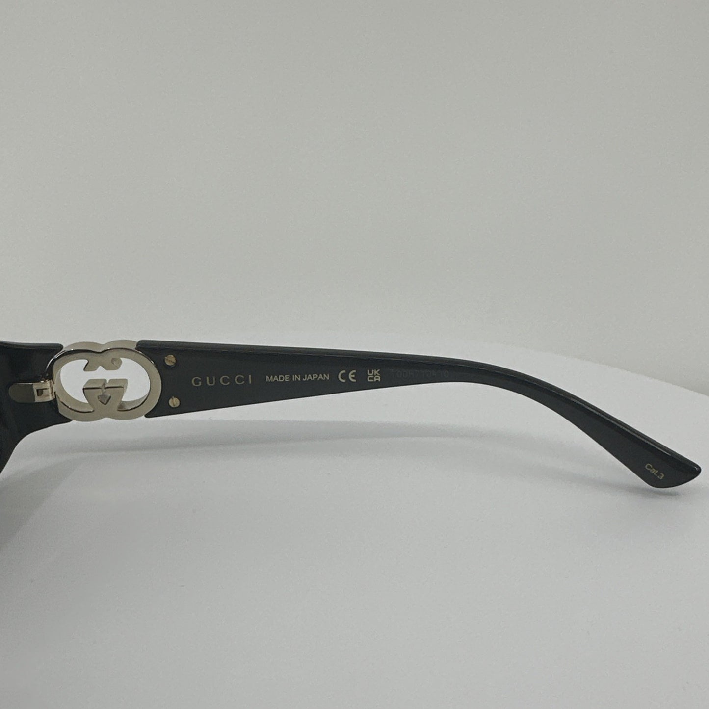 Vintage Gucci GG1661S Black Sunglasses - Super Vision Optical