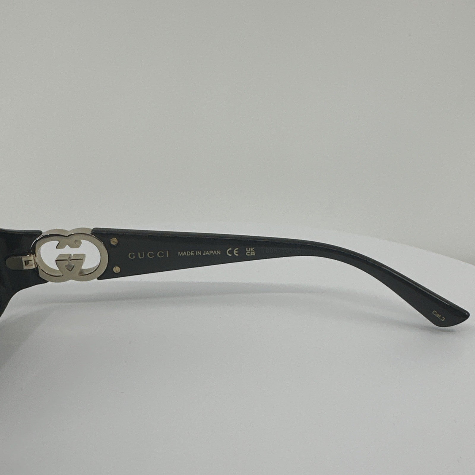 Vintage Gucci GG1661S Black Sunglasses - Super Vision Optical