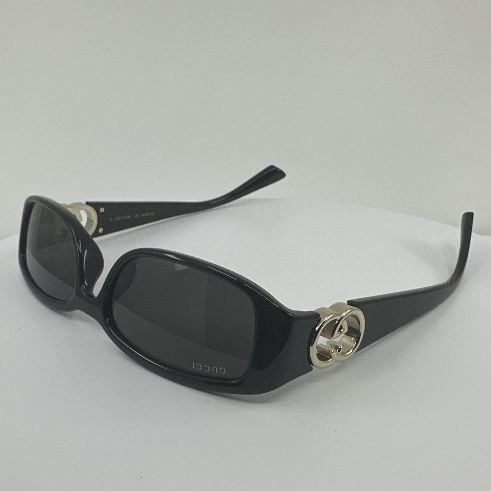 Vintage Gucci GG1661S Black Sunglasses - Super Vision Optical