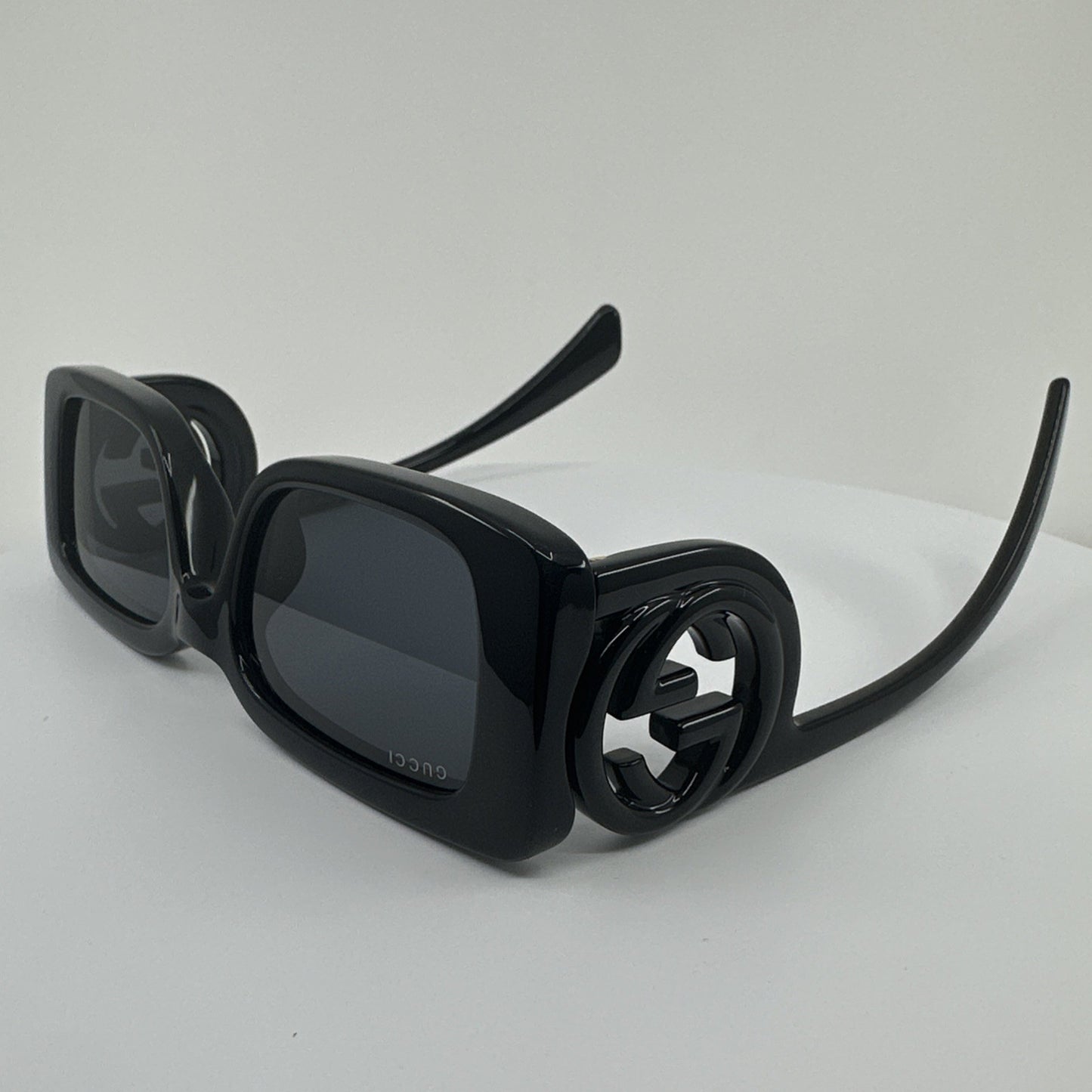 Vintage Gucci GG1325S Black Sunglasses - Super Vision Optical