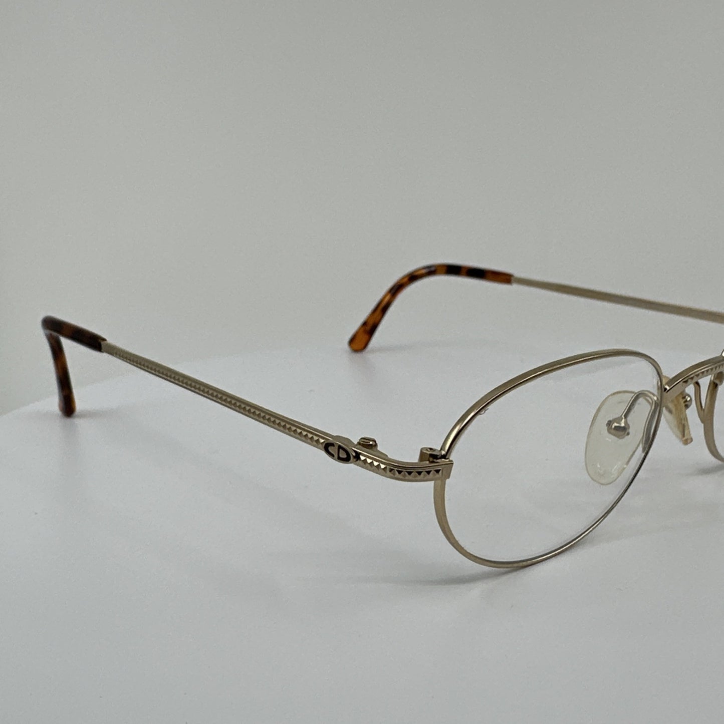 Vintage Christian Dior CD 2823 Gold Sunglasses - Super Vision Optical